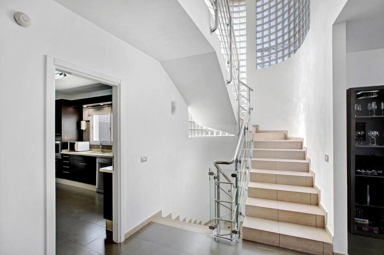 Villa Sol Адехе Екстериор снимка