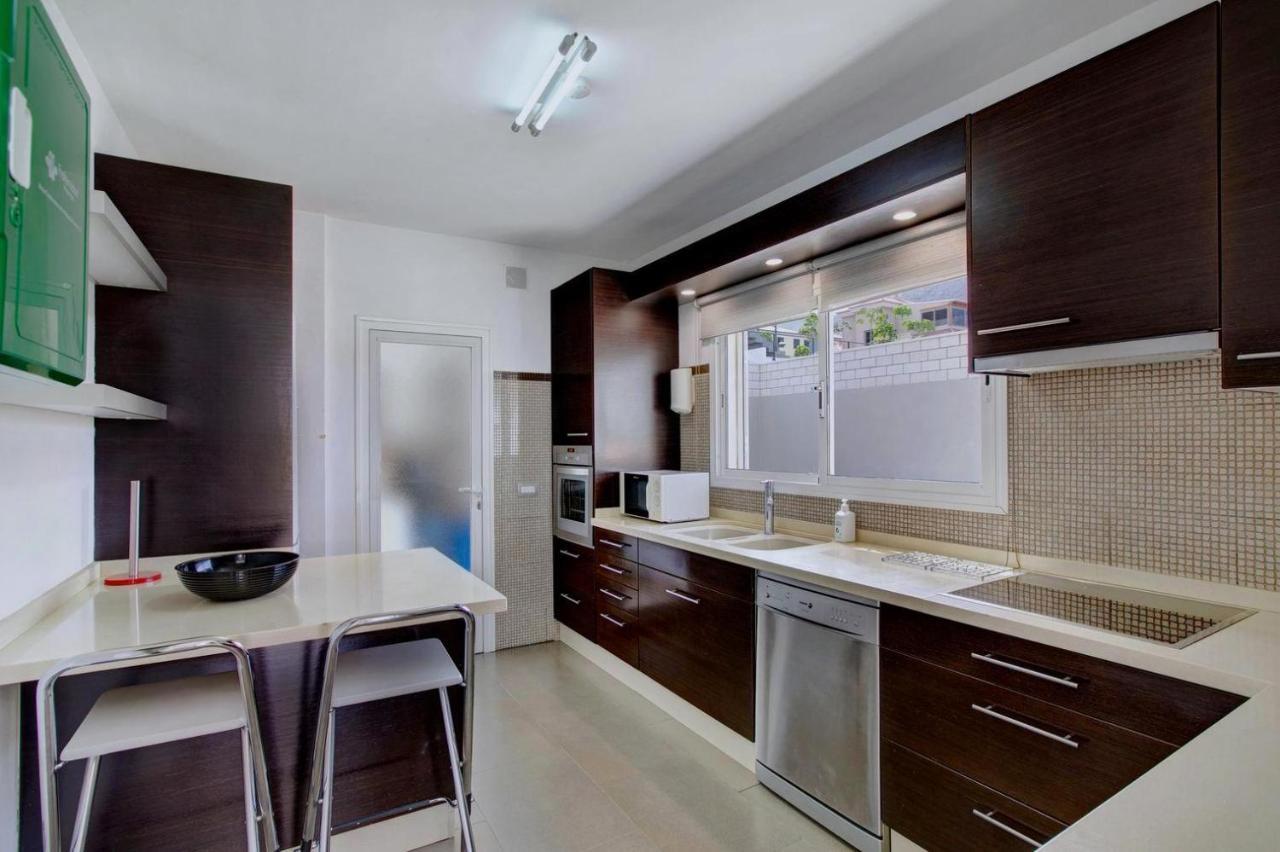 Villa Sol Адехе Екстериор снимка