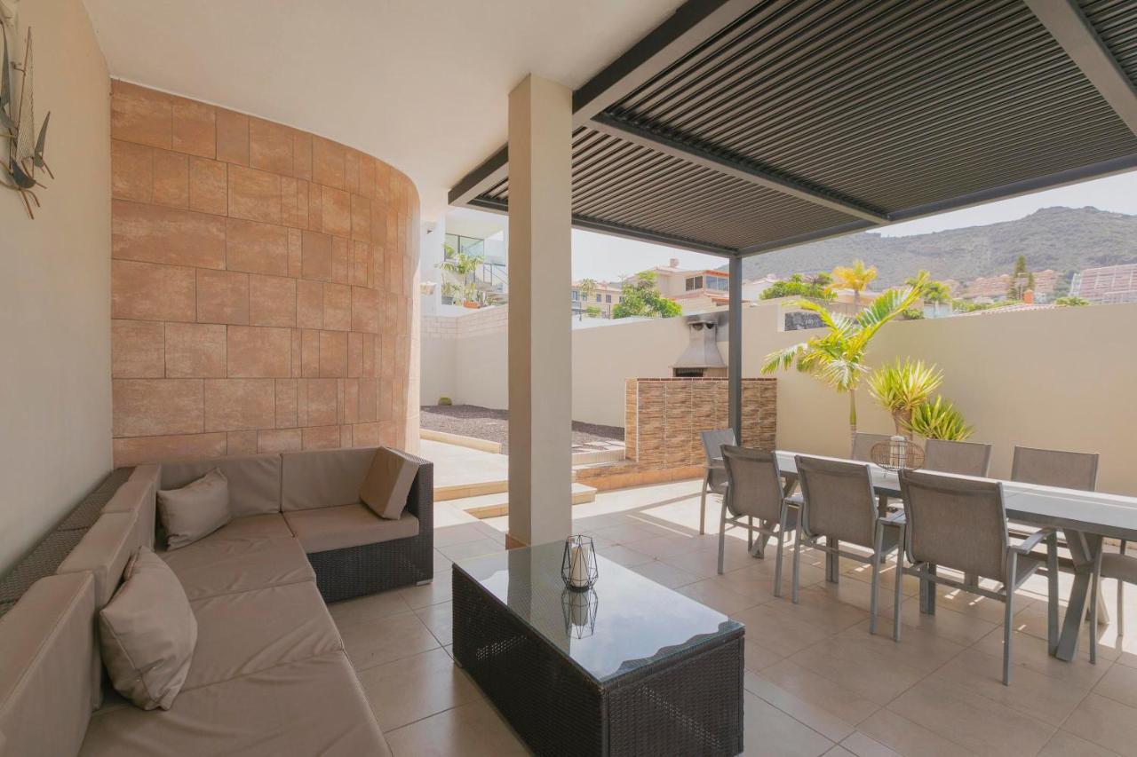 Villa Sol Адехе Екстериор снимка